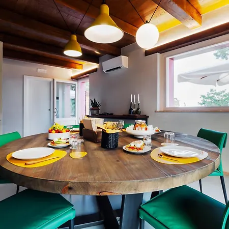 Vila L'organetto - With Private Pool